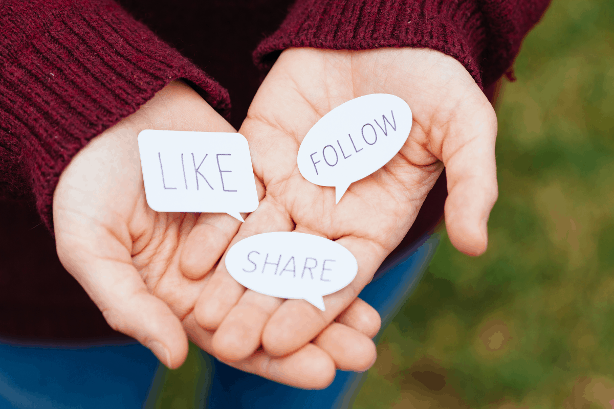 the-cons-of-paying-for-followers-social-marketing-tools